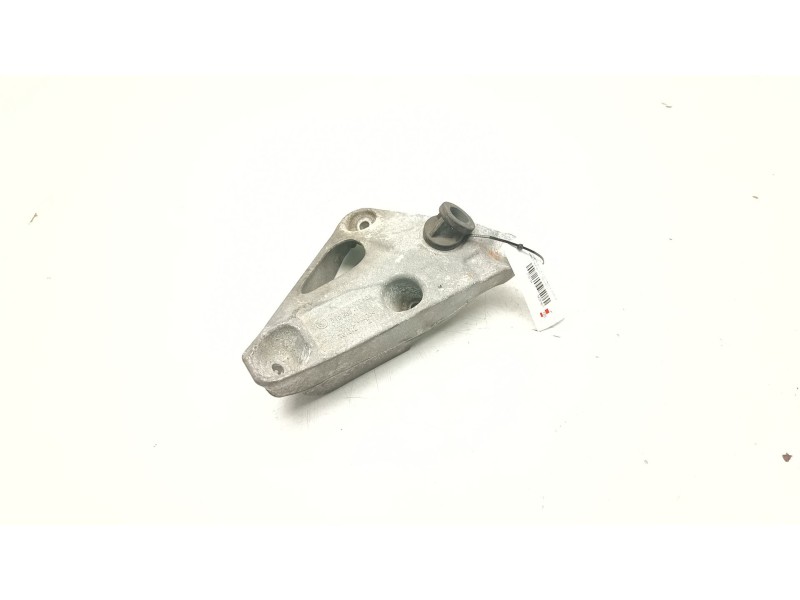 Recambio de soporte motor izquierdo superior para bmw 3 touring (f31) 330 d referencia OEM IAM 22116784629-06  