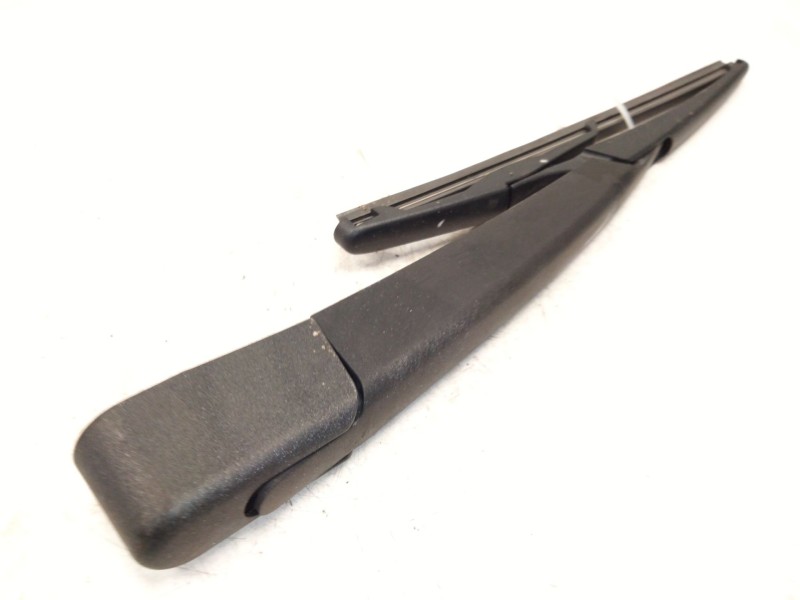 Recambio de brazo limpia trasero para peugeot 308 ii (lb_, lp_, lw_, lh_, l3_) 1.6 hdi referencia OEM IAM   