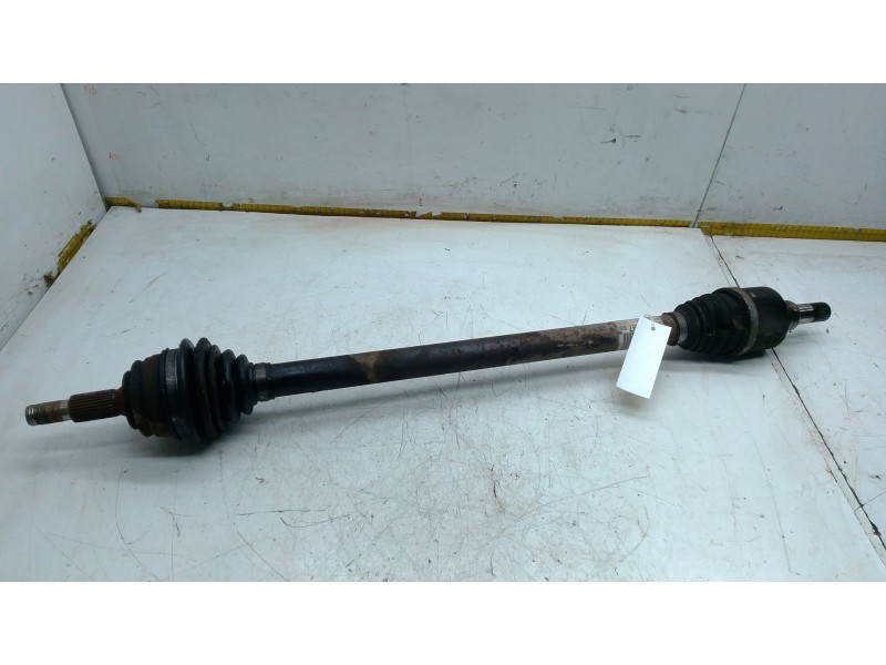 Recambio de transmision delantera derecha para peugeot 308 ii (lb_, lp_, lw_, lh_, l3_) 1.6 hdi referencia OEM IAM 9806699780  