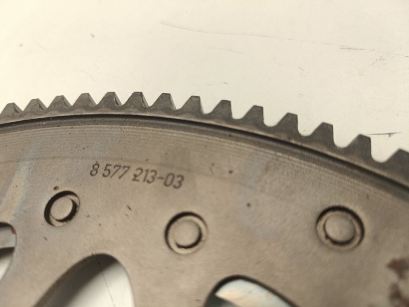 Recambio de volante motor para bmw 5 (f10) 520 d xdrive referencia OEM IAM 8577213-03  