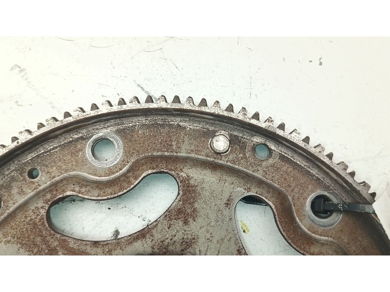 Recambio de volante motor para land rover discovery sport (l550) 2.0 d150 mhev 4x4 referencia OEM IAM MU2890Y  