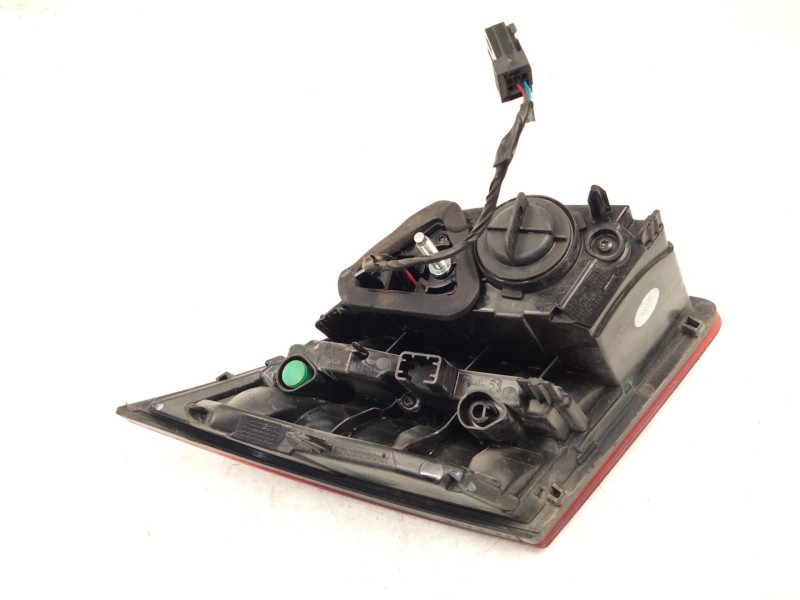 Recambio de piloto trasero derecho porton para peugeot 308 ii (lb_, lp_, lw_, lh_, l3_) 1.6 hdi referencia OEM IAM 9677818280  