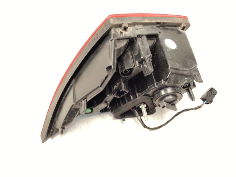 Recambio de piloto trasero izquierdo porton para peugeot 308 ii (lb_, lp_, lw_, lh_, l3_) 1.6 hdi referencia OEM IAM 9677818380 