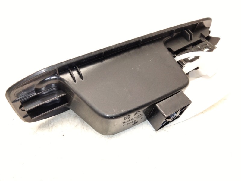 Recambio de mando elevalunas trasero derecho para peugeot 308 ii (lb_, lp_, lw_, lh_, l3_) 1.6 hdi referencia OEM IAM 96762292ZD