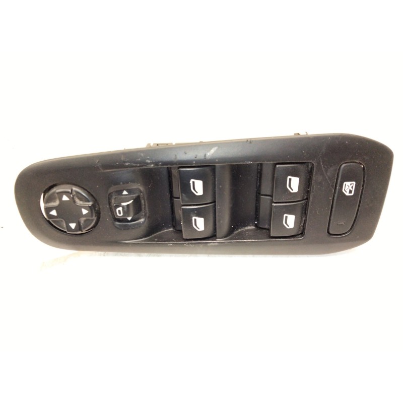 Recambio de mando elevalunas delantero izquierdo para peugeot 308 ii (lb_, lp_, lw_, lh_, l3_) 1.6 hdi referencia OEM IAM 967882