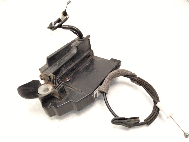 Recambio de cerradura puerta delantera izquierda para peugeot 308 ii (lb_, lp_, lw_, lh_, l3_) 1.6 hdi referencia OEM IAM 981030