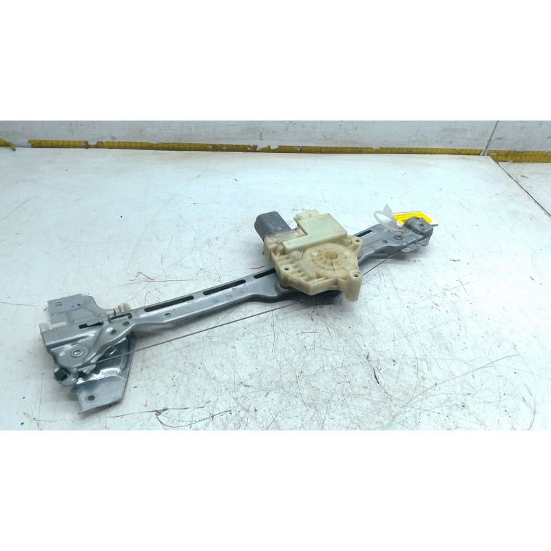 Recambio de elevalunas trasero derecho para peugeot 308 ii (lb_, lp_, lw_, lh_, l3_) 1.6 hdi referencia OEM IAM 9677737280  