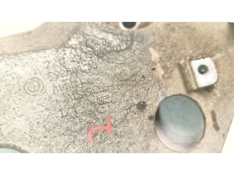 Recambio de soporte motor derecho superior para bmw 1 descapotable (e88) 120 i referencia OEM IAM 22116775041-01  