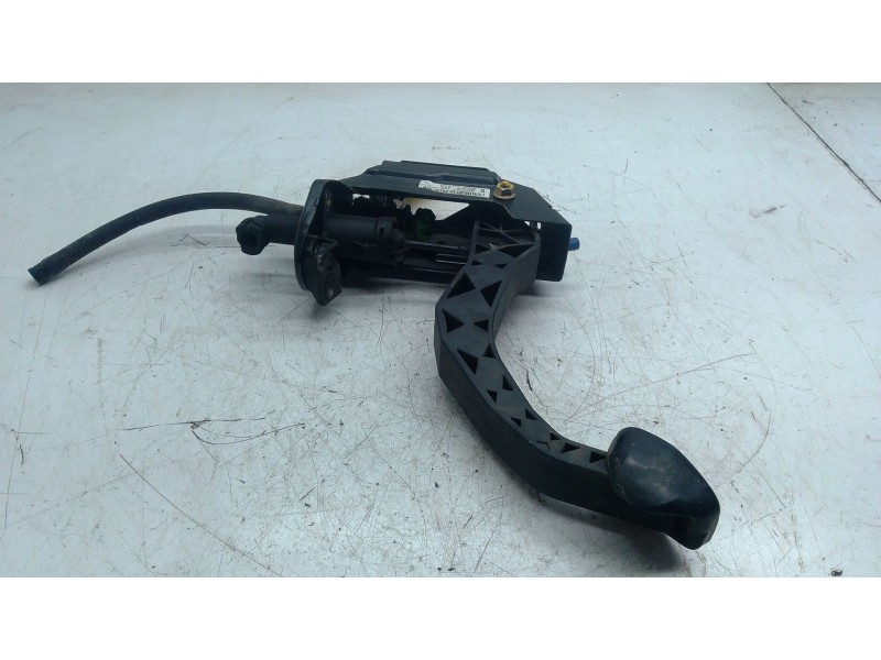 Recambio de pedal embrague para seat ibiza iii (6l1) 1.4 16v referencia OEM IAM 6Q1721059F  