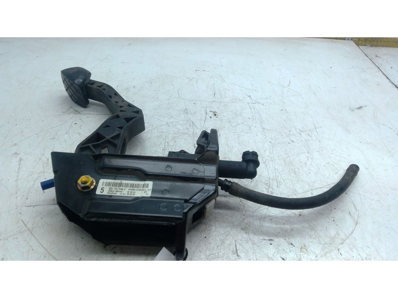 Recambio de pedal embrague para seat ibiza iii (6l1) 1.4 16v referencia OEM IAM 6Q1721059F  