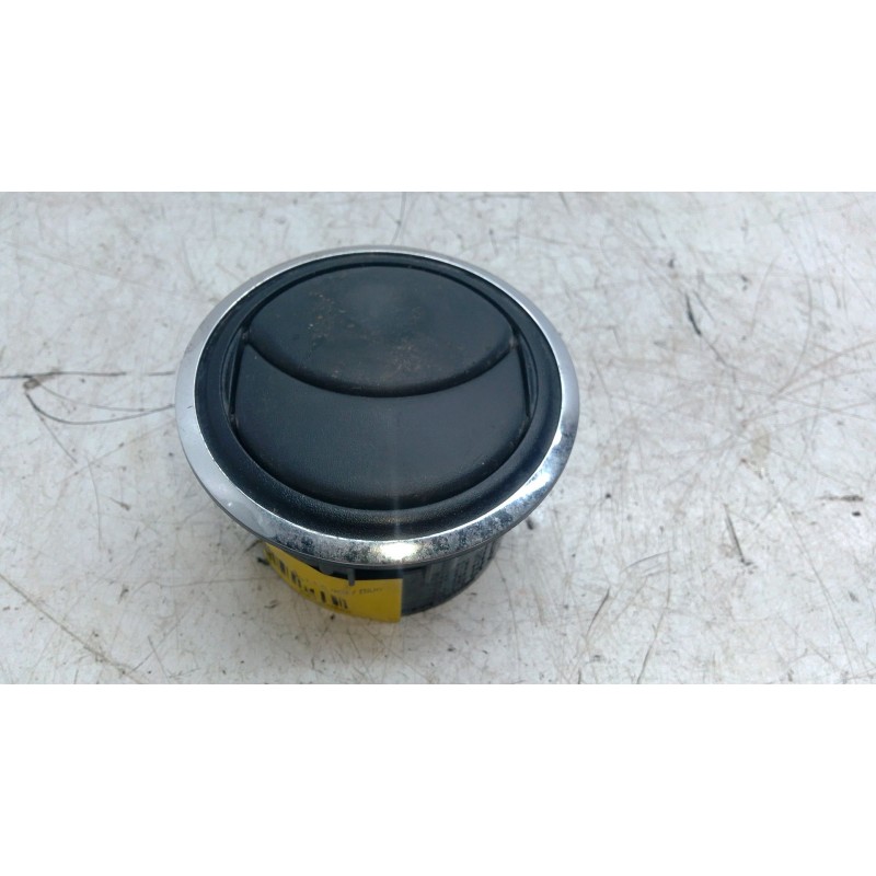 Recambio de aireador izquierdo para dacia dokker monospace (ke_) 1.5 dci / blue dci 75 (keaj, keah, kejw) referencia OEM IAM 687