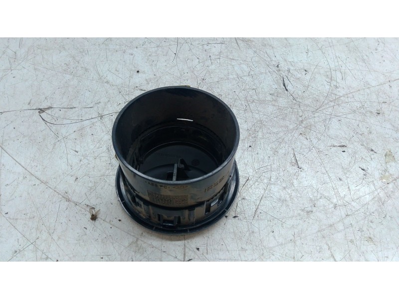 Recambio de aireador izquierdo para dacia dokker monospace (ke_) 1.5 dci / blue dci 75 (keaj, keah, kejw) referencia OEM IAM 687