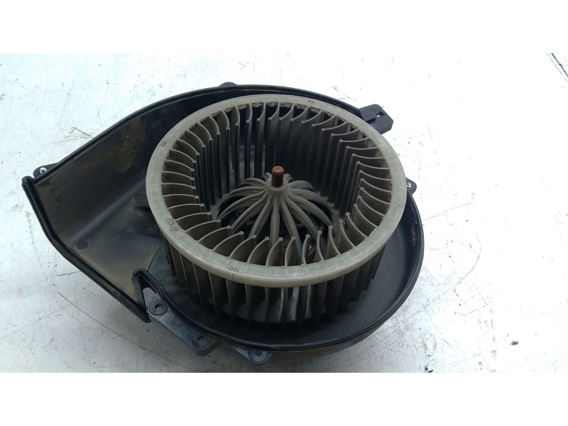 Recambio de motor calefaccion para volkswagen polo (9n3) highline referencia OEM IAM 6Q1819015C  