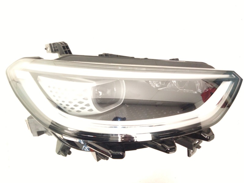 Recambio de faro xenon derecho para volkswagen id.3 (e11) referencia OEM IAM 10B941036A  