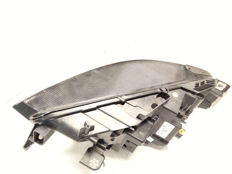 Recambio de faro xenon derecho para volkswagen id.3 (e11) referencia OEM IAM 10B941036A  