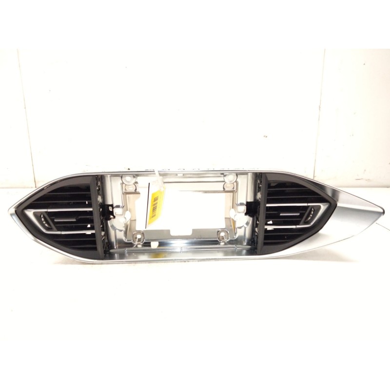 Recambio de aireador central para peugeot 308 ii (lb_, lp_, lw_, lh_, l3_) 1.6 hdi referencia OEM IAM 1304145XZD 1304148XZD 9807