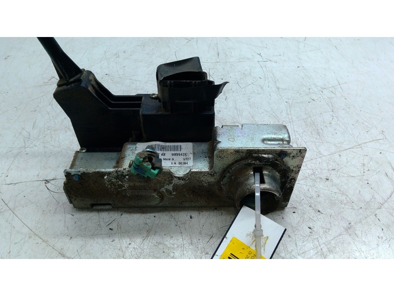 Recambio de cerradura puerta delantera derecha para ford transit connect (p65_, p70_, p80_) 1.8 di referencia OEM IAM 999942C  