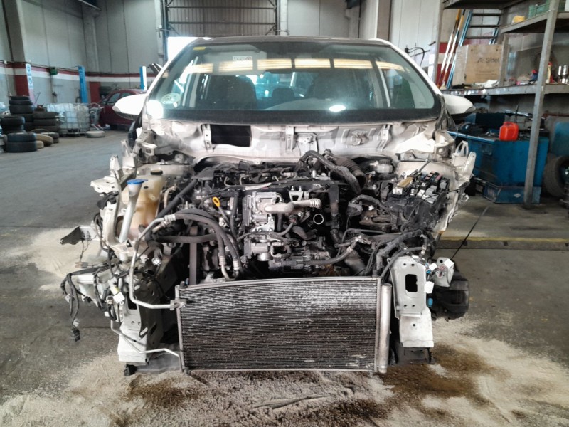 toyota verso (_r2_) del año 2013