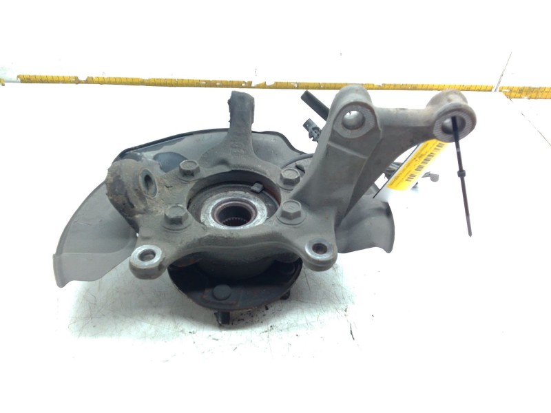 Recambio de mangueta delantera izquierda para toyota verso (_r2_) 2.0 d-4d (aur20_) referencia OEM IAM   