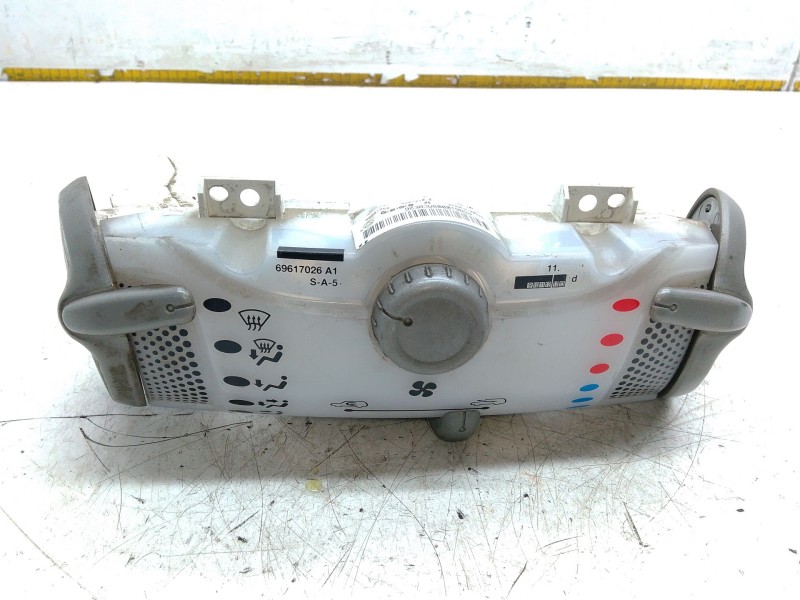 Recambio de mando calefaccion aire acondicionado para toyota aygo (_b1_) 1.0 (kgb10_) referencia OEM IAM 559000H0040  