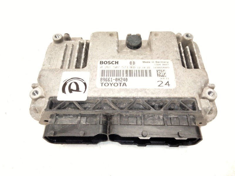 Recambio de centralita motor uce para toyota aygo (_b1_) 1.0 (kgb10_) referencia OEM IAM 8966102H240 0261S07573 1039S54803