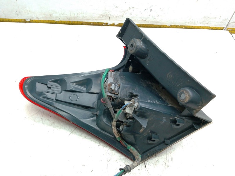 Recambio de piloto trasero derecho para toyota auris referencia OEM IAM   