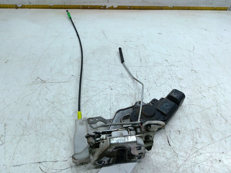 Recambio de cerradura puerta delantera derecha para toyota aygo (_b1_) 1.0 (kgb10_) referencia OEM IAM   