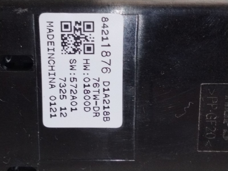 Recambio de mando elevalunas delantero izquierdo para opel insignia b grand sport (z18) 1.5 (68) referencia OEM IAM 84211876  