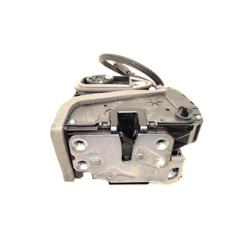 Recambio de cerradura puerta trasera izquierda para opel insignia b grand sport (z18) 1.5 (68) referencia OEM IAM 13598364  