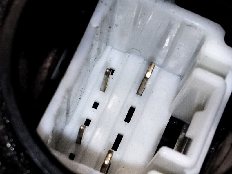 Recambio de cerradura puerta trasera izquierda para toyota auris referencia OEM IAM   