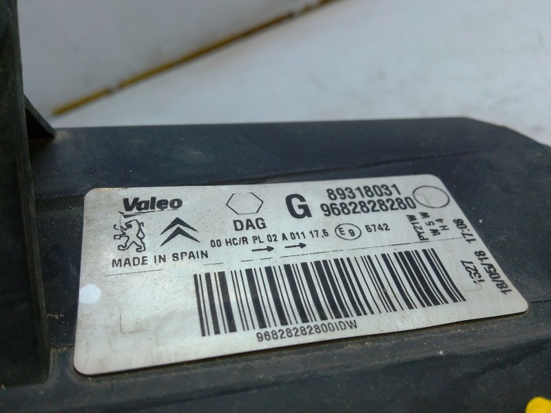 Recambio de faro izquierdo para peugeot partner furgoneta/monovolumen 1.6 bluehdi 100 referencia OEM IAM 9682828280  