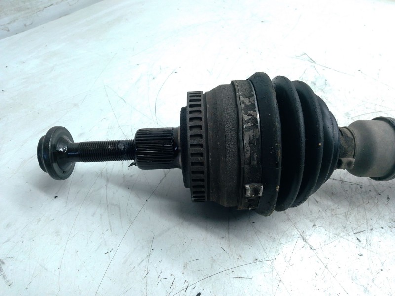 Recambio de transmision delantera izquierda para audi a4 b7 (8ec) 2.0 referencia OEM IAM 8E0407271  