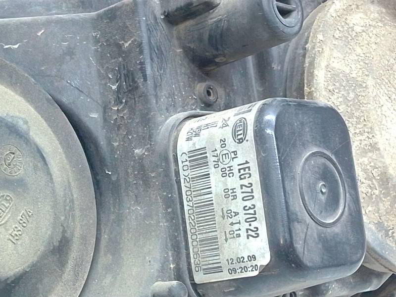 Recambio de faro derecho para opel astra h twintop (a04) 1.6 (l67) referencia OEM IAM 1EG27037022  