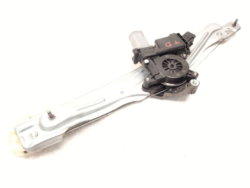 Recambio de elevalunas trasero derecho para opel insignia b grand sport (z18) 1.5 (68) referencia OEM IAM 3938556  