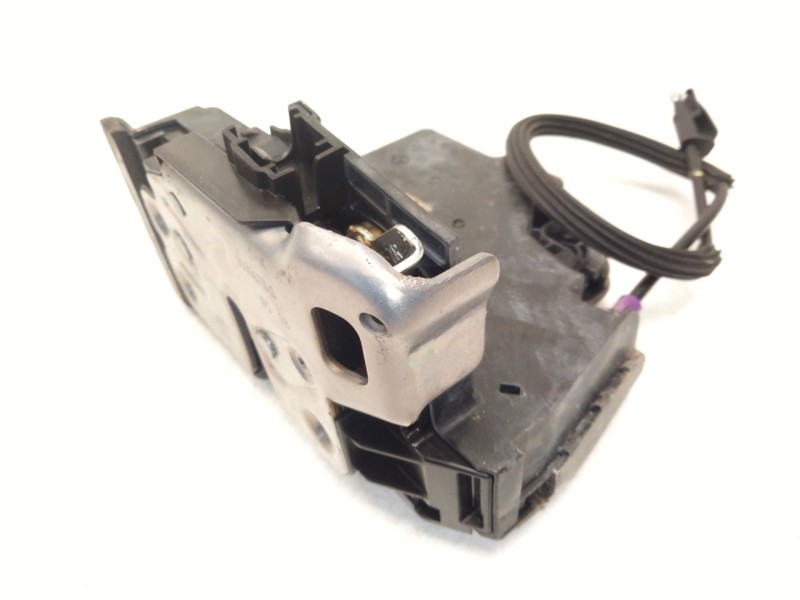 Recambio de cerradura puerta trasera derecha para opel insignia b grand sport (z18) 1.5 (68) referencia OEM IAM 13598385  