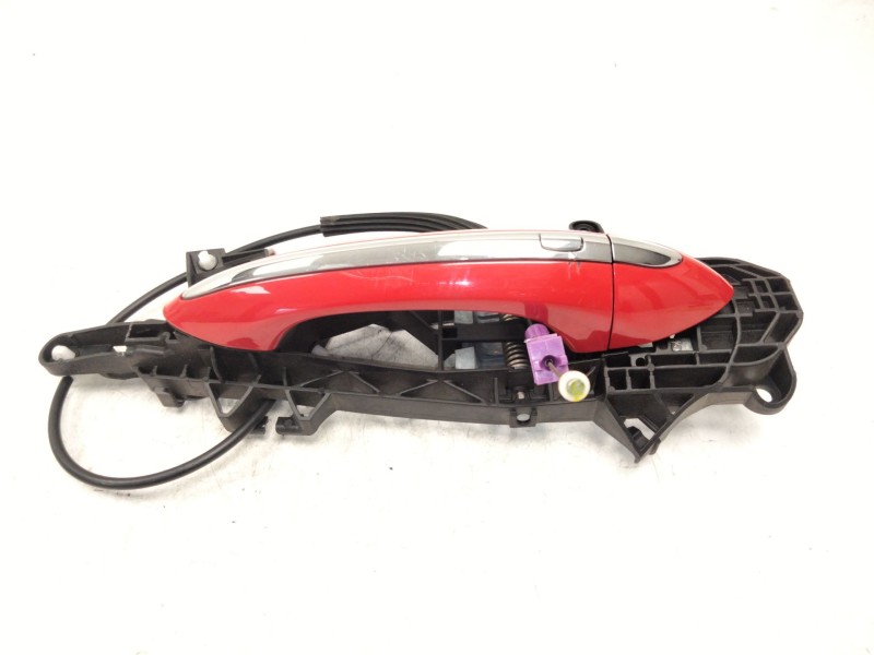 Recambio de maneta exterior delantera derecha para opel insignia b grand sport (z18) 1.5 (68) referencia OEM IAM 13515503  