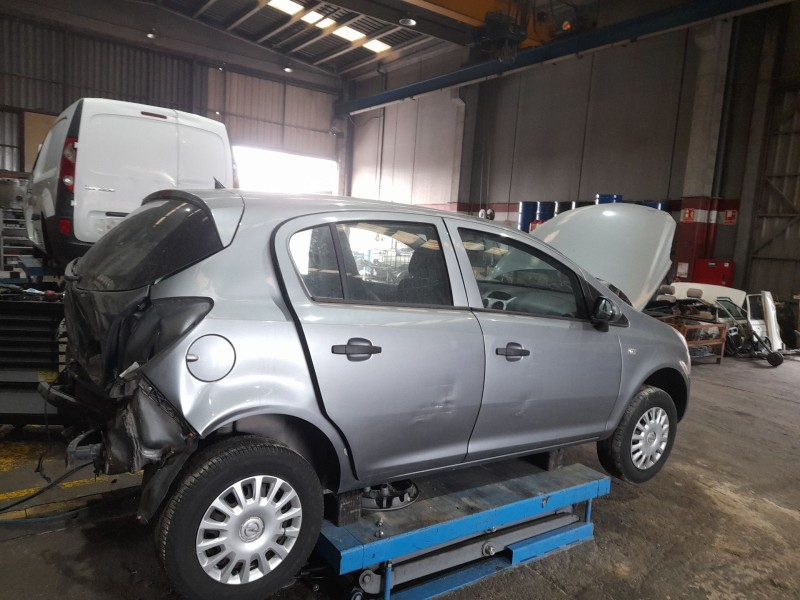 opel corsa d (s07) del año 2011