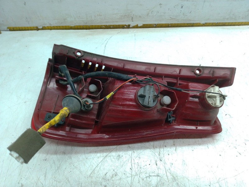 Recambio de piloto trasero izquierdo para hyundai matrix (fc) 1.5 crdi vgt referencia OEM IAM 9240117610  