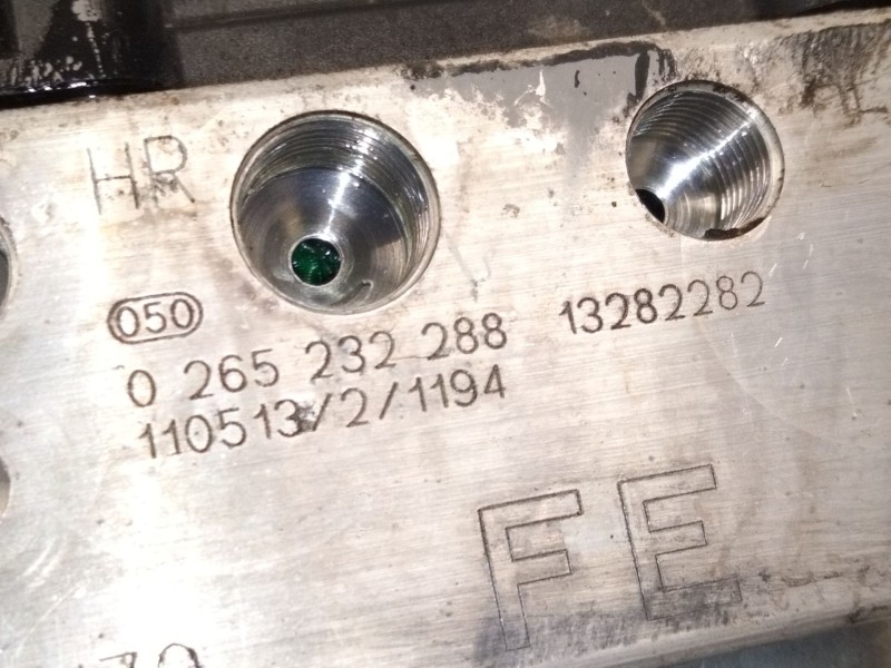 Recambio de abs para opel corsa d (s07) 1.2 (l08, l68) referencia OEM IAM 13282282 0265232288 