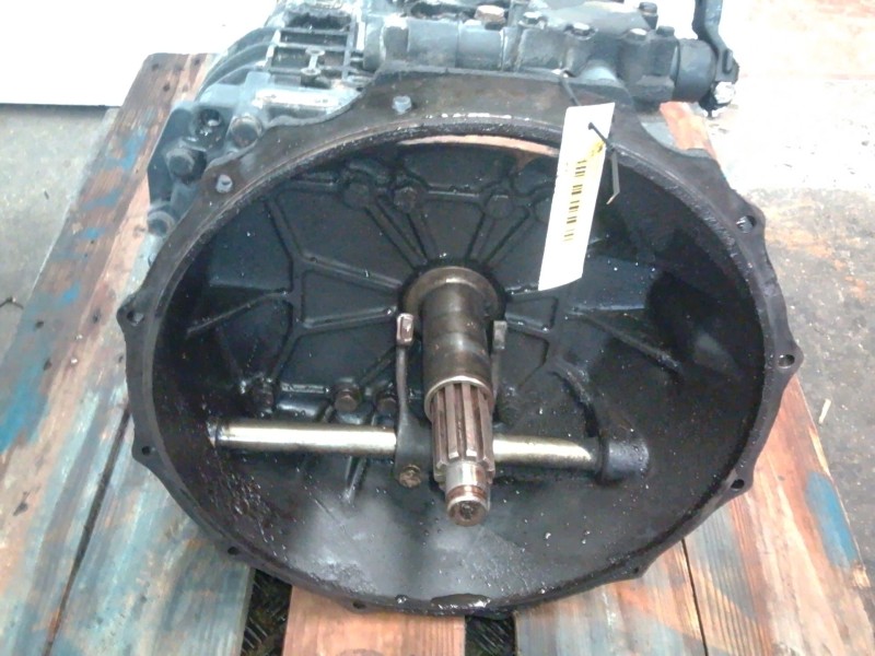 Recambio de caja cambios para nissan atleon 210 referencia OEM IAM   