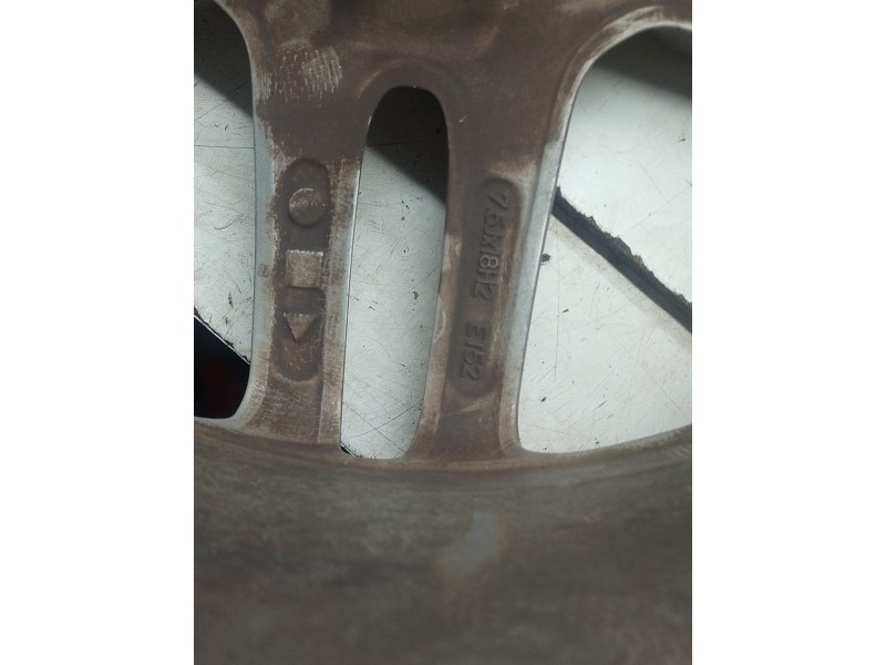 Recambio de llanta aluminio para mercedes-benz clase a (w176) a 180 cdi / d (176.012) referencia OEM IAM A1764010700  