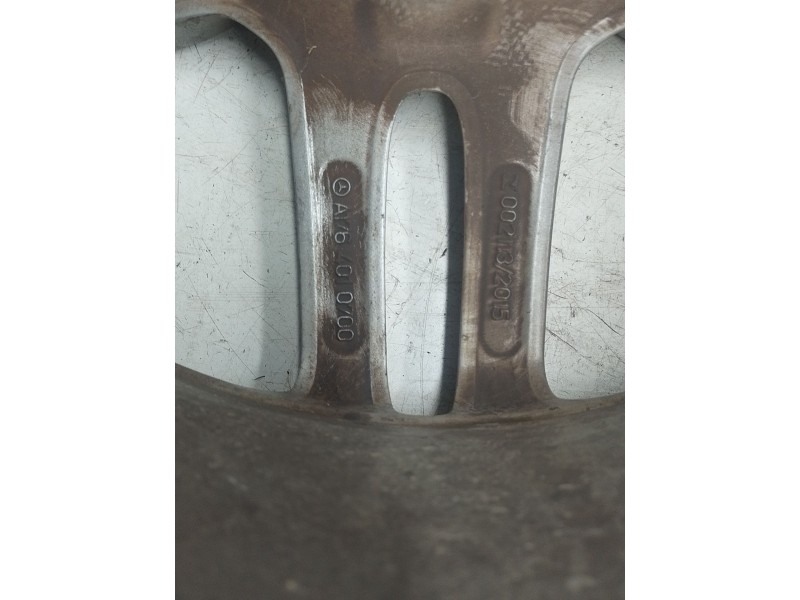 Recambio de llanta aluminio para mercedes-benz clase a (w176) a 180 cdi / d (176.012) referencia OEM IAM A1764010700  