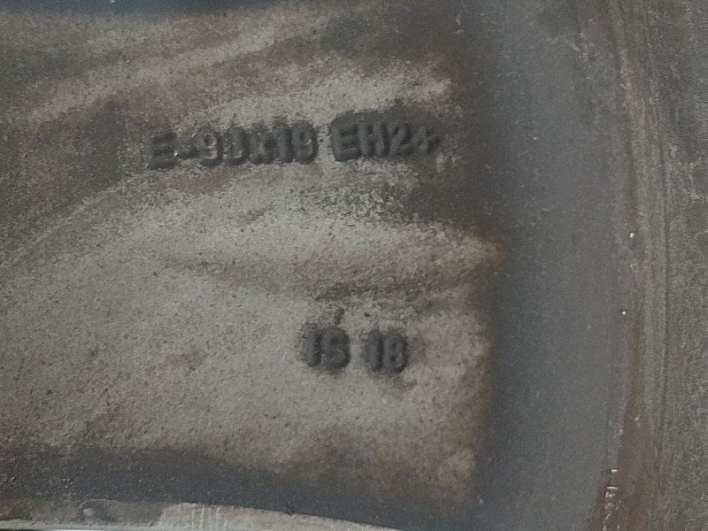 Recambio de llanta aluminio para bmw x6 (e71, e72) xdrive 40 d referencia OEM IAM 677489413  