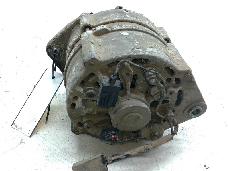 Recambio de alternador para nissan atleon 210 referencia OEM IAM 1197311300  