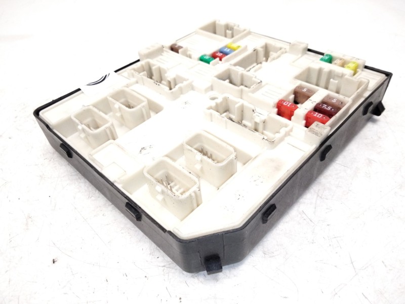 Recambio de caja fusibles para renault master iii furgoneta (fv) 2.3 dci 125 fwd (fv0c, fv0d, fv0g, fv0h, fv0j, fv0k) referencia