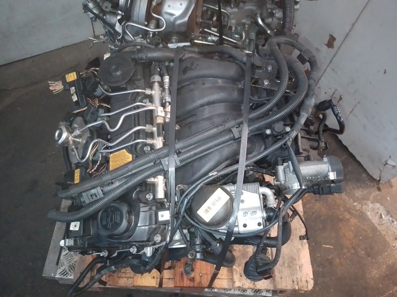 Recambio de motor completo para bmw 1 (e81) 120 i referencia OEM IAM   