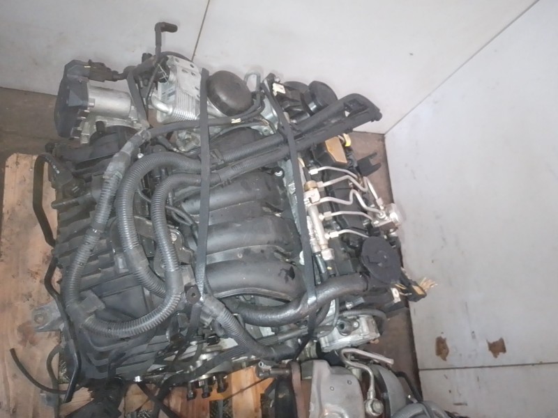 Recambio de motor completo para bmw 1 (e81) 120 i referencia OEM IAM   