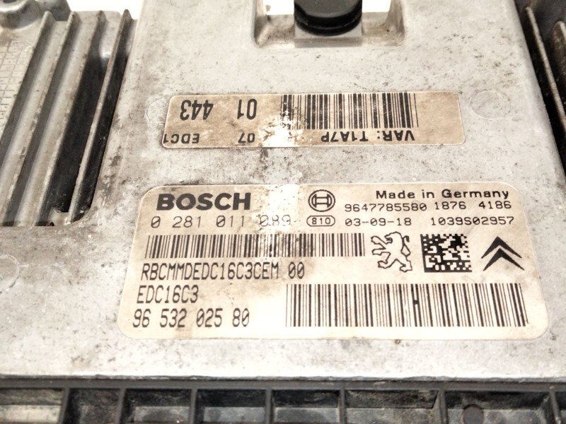 Recambio de centralita motor uce para peugeot 206 hatchback (2a/c) 1.4 hdi eco 70 referencia OEM IAM 9653202580 0281011089 96477