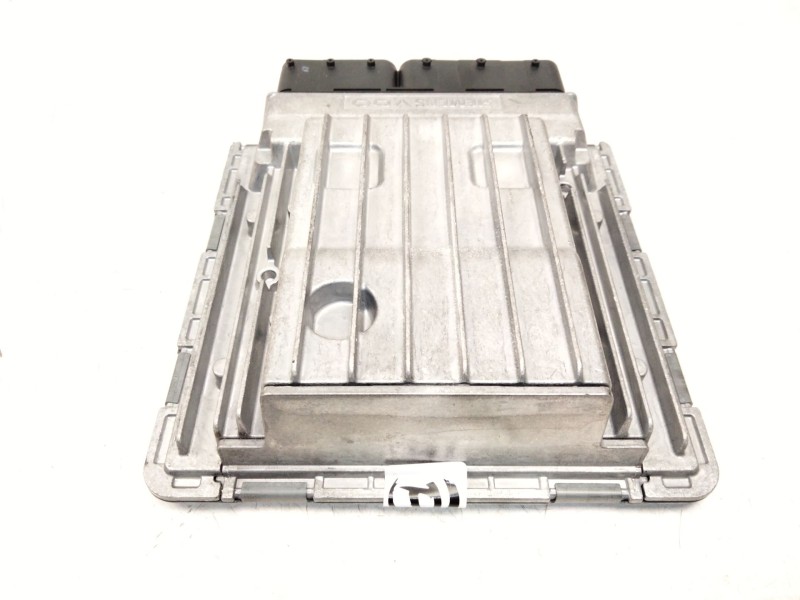 Recambio de centralita motor uce para bmw 1 (e81) 120 i referencia OEM IAM 7580279  