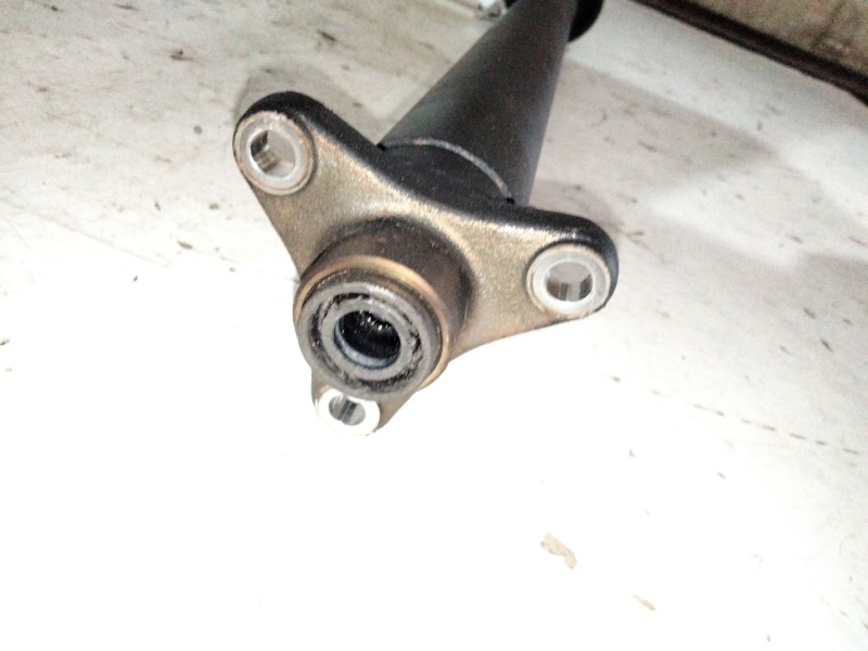 Recambio de cardan trasero para bmw 1 (e81) 120 i referencia OEM IAM 7537311  